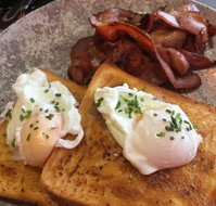 Caffeine Bistro - Tourism Cairns