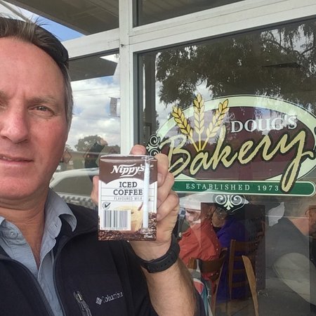 Dougs Hot Bread - Tourism Cairns 0