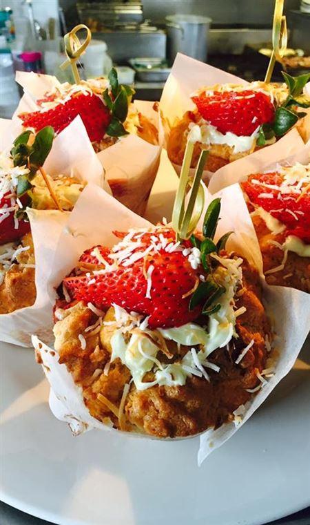 Genki Cafe - Tourism Cairns 4