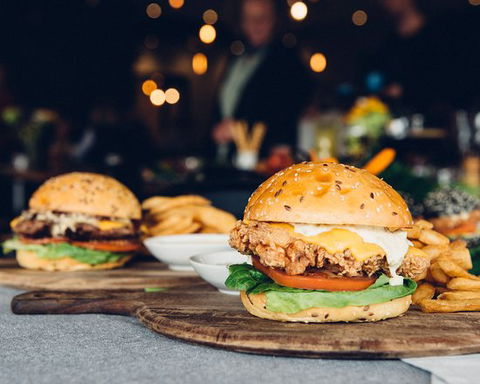Middel's Tapas Bar And Restaurant - Tourism Cairns 0