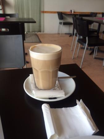 Miss Minter's Cafe - Tourism Cairns 0