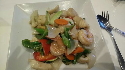 The Paynesville Motor Cruiser Club East West Restaurant - Tourism Cairns 0