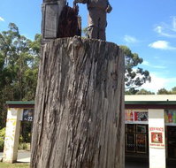 The Sam Knott Hotel Bistro - Tourism Cairns