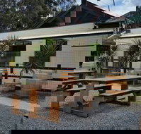 The Warburton Hotel Wesburn - Tourism Cairns