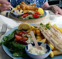 Blue Bee Cafe - Tourism Cairns