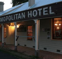 The Cosmopolitan Hotel - Tourism Cairns