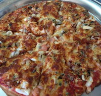 Lakes Pizza  Fish 'n' Chips - Tourism Cairns