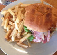 The 12 Apostles Inn / Princetown Tavern - Tourism Cairns