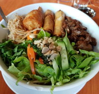 Song Nhi Vietnamese - Tourism Cairns