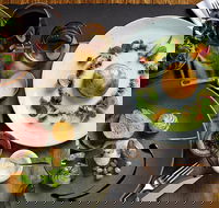 Steeds Club Grill  Bar - Tourism Cairns