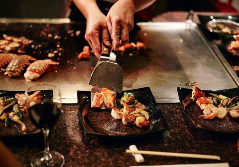 Misono Japanese Steakhouse - Tourism Cairns 9