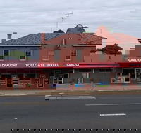 Tollgate Hotel - Tourism Cairns
