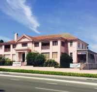 The Grand View Hotel Bistro - Tourism Cairns