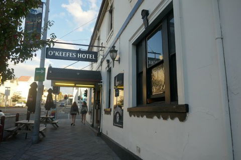 O'Keefe's Hotel - Tourism Cairns 0