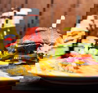 The Local Pub - Tourism Cairns