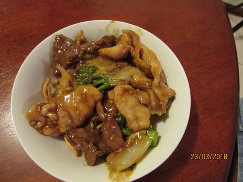 Tin Cheung Restaurant - Tourism Cairns 0