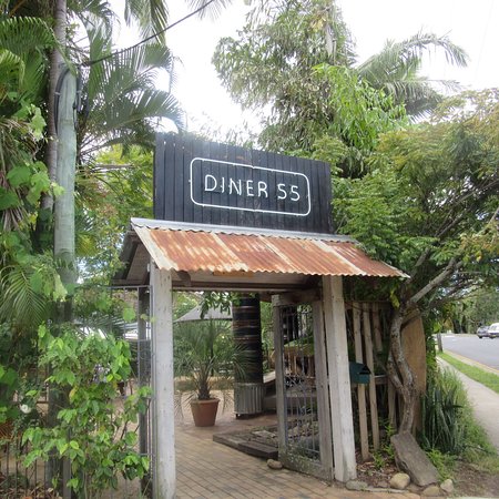 Diner 55 - Tourism Cairns 0