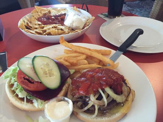 Lansdowne ACT Tourism Cairns