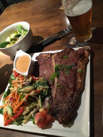 The Family Hotel - Tourism Cairns 0