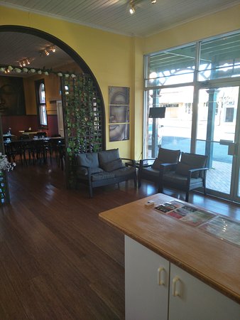 BAAN CHANG THAI Restaurant - Tourism Cairns 0
