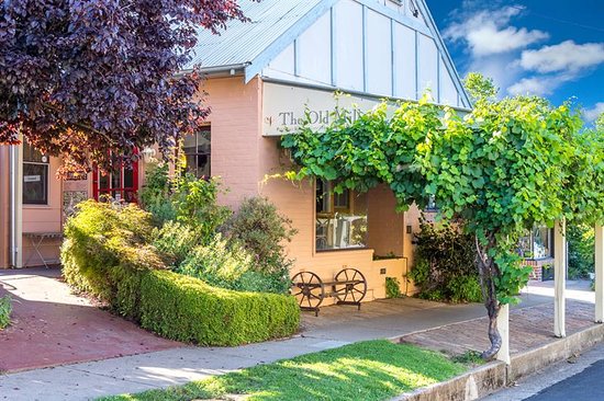 Spring Terrace NSW Tourism Cairns