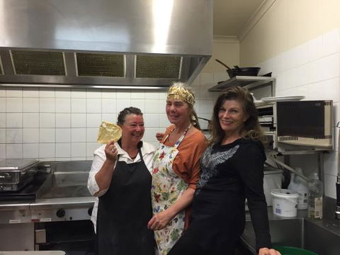 The Fickle Wombat - Tourism Cairns 0