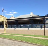 The Junction Inn Hotel - Tourism Cairns