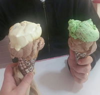 Annie's Old Fashioned Ice Cream Parlour - Tourism Cairns