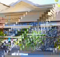Bennys cafe - Tourism Cairns