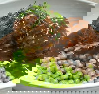 Farmers Hotel Vacy - Tourism Cairns