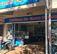 Huskisson ice cream parlour - Tourism Cairns