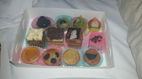 L'ultime French Patisserie - Tourism Cairns 0