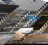 Main Deck Cafe - Tourism Cairns