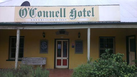 O'Connell Hotel - Tourism Cairns 0
