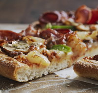 Domino's - Newton