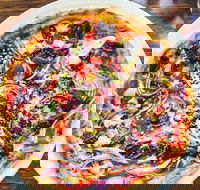 Pizza E Vino - Tourism Cairns