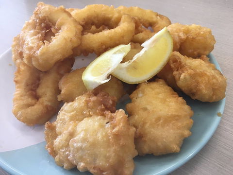The Crispy Catch - Tourism Cairns 0