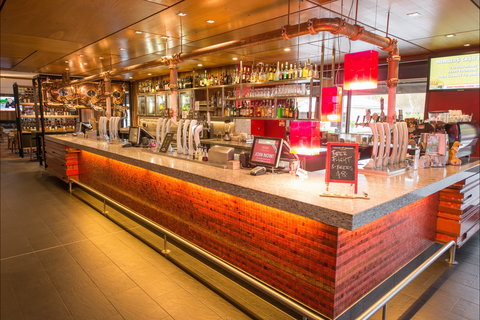 The Red Lion - Tourism Cairns 0