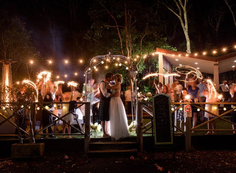 Hardy's Bay Club - Tourism Cairns 0