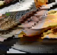 Heritage Hotel - Tourism Cairns