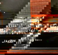 La Veen Coffee and Kitchen - Tourism Cairns