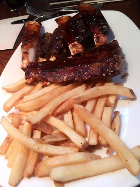 Outback Steakhouse - Glenwood - Tourism Cairns 0