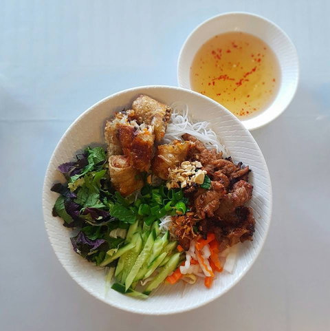 Pasteur Restaurant - Tourism Cairns 0