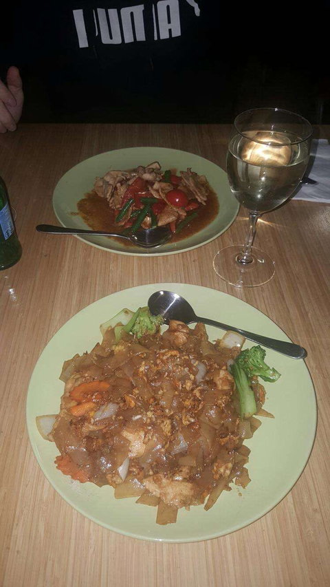 Garland Thai - Tourism Cairns 0