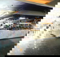Le Cirque Fine Foods - Docklands - Tourism Cairns