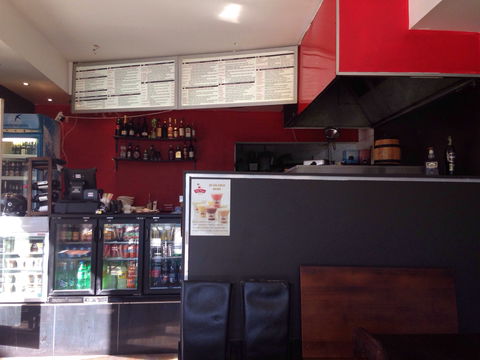 Papa Roma Pizzeria - Tourism Cairns 0