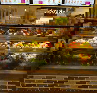 Squeezz Juice Bars - Tourism Cairns