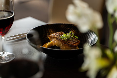 Pebbles Restaurant And Spike Bar - Tourism Cairns 0