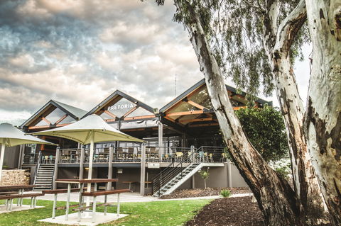 Pretoria Hotel - Tourism Cairns 0