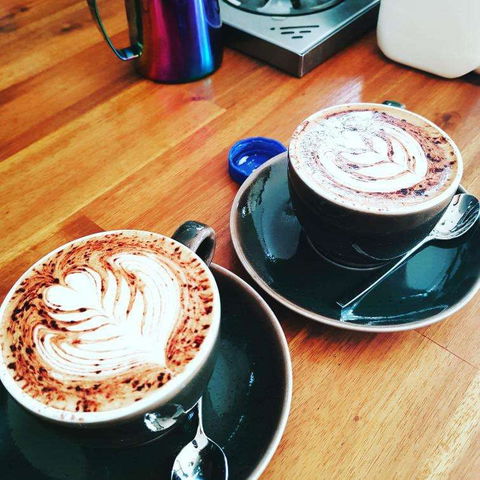 Sandwich Works & Coffee Bar - Tourism Cairns 0